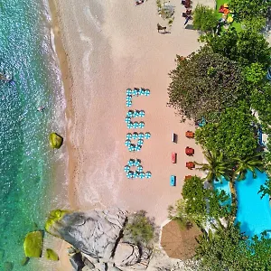 https://montalay-beach-resort.tophotelskohtao.com