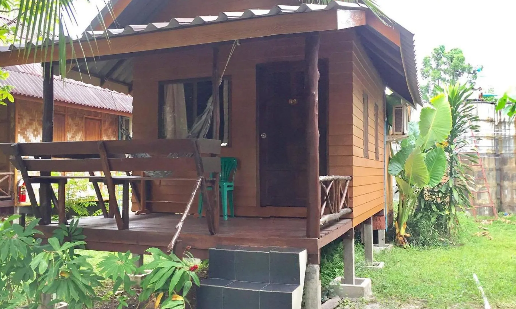 ***  Lanta Pearl Beach Resort Koh Lanta Thailand